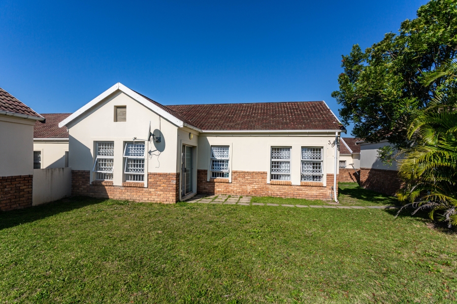 3 Bedroom Property for Sale in Beacon Bay North Eastern Cape